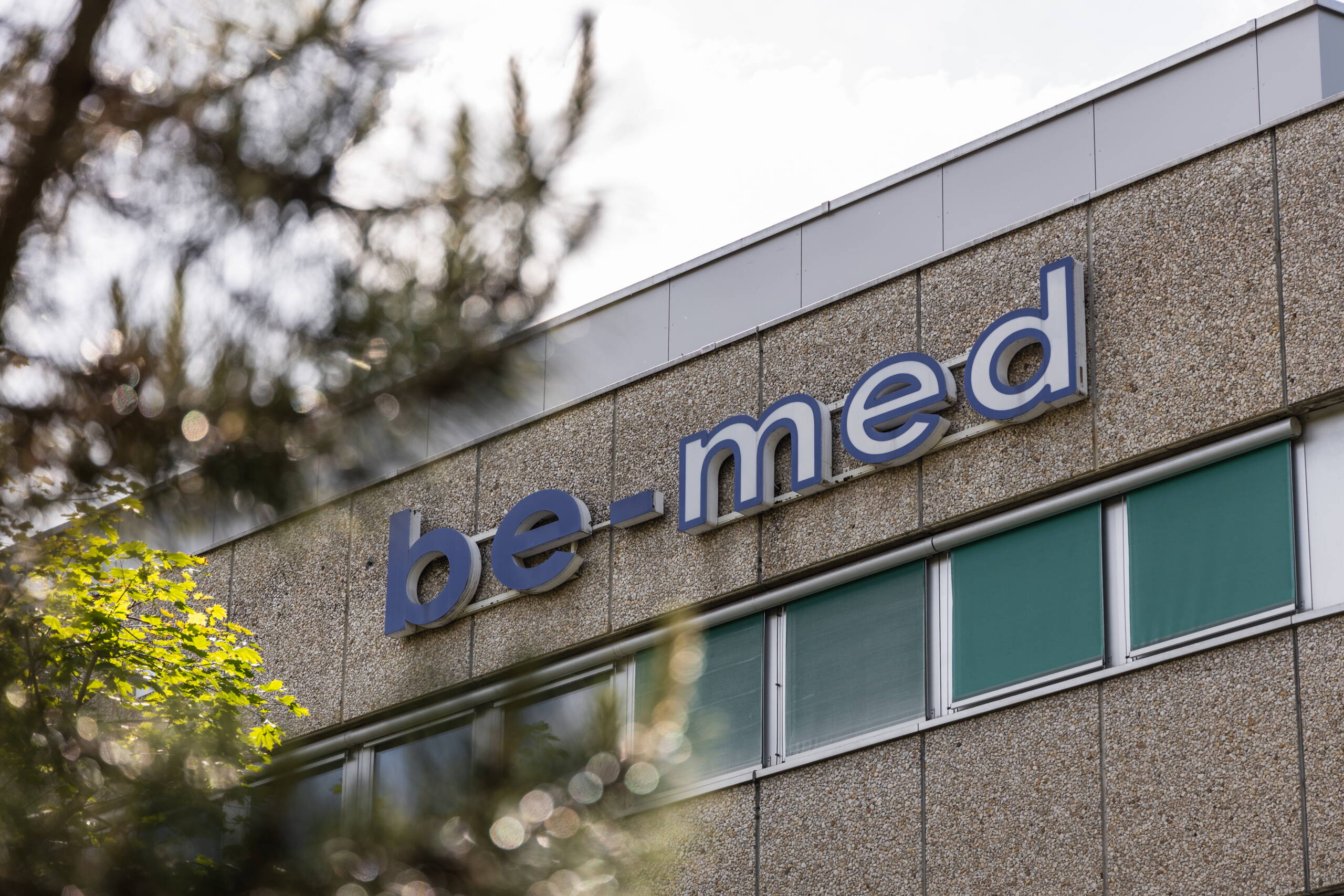 Gebäude be-med aus der Vogelperspektive