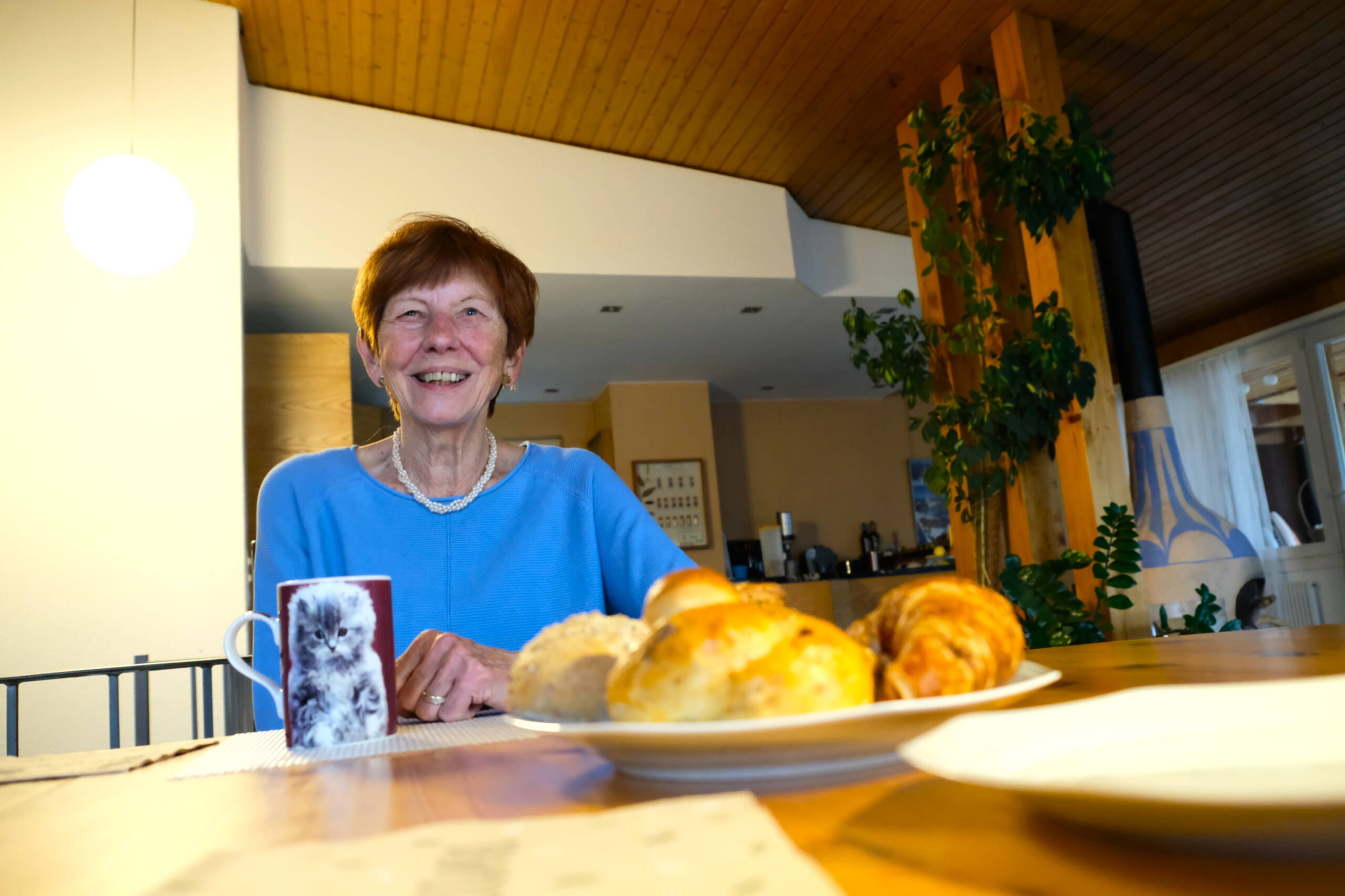 Am Frühstückstisch Erika Kaufmanns Zukunft? Entspannt, aber keinesfalls langsam. Bild: Julian Zahnd
