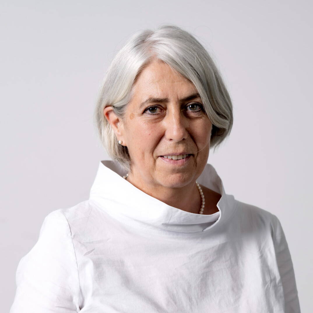 Mitarbeiterin be-med 